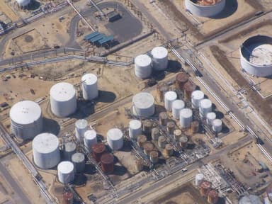 Στρατηγικά αποθέματα: το «μαξιλάρι» κατά της κρίσης στον Ορμούζ αδειάζει — και κοιτάζει προς την Ευρώπη